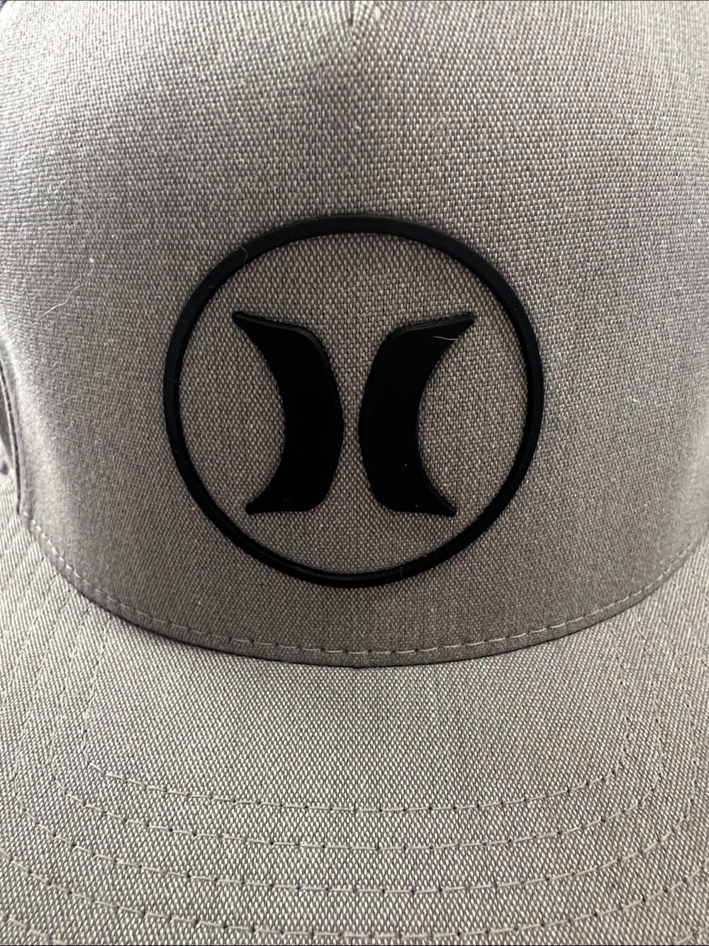 Hurley gray Snapback Hat with Black Logo - Picture 2 of 5